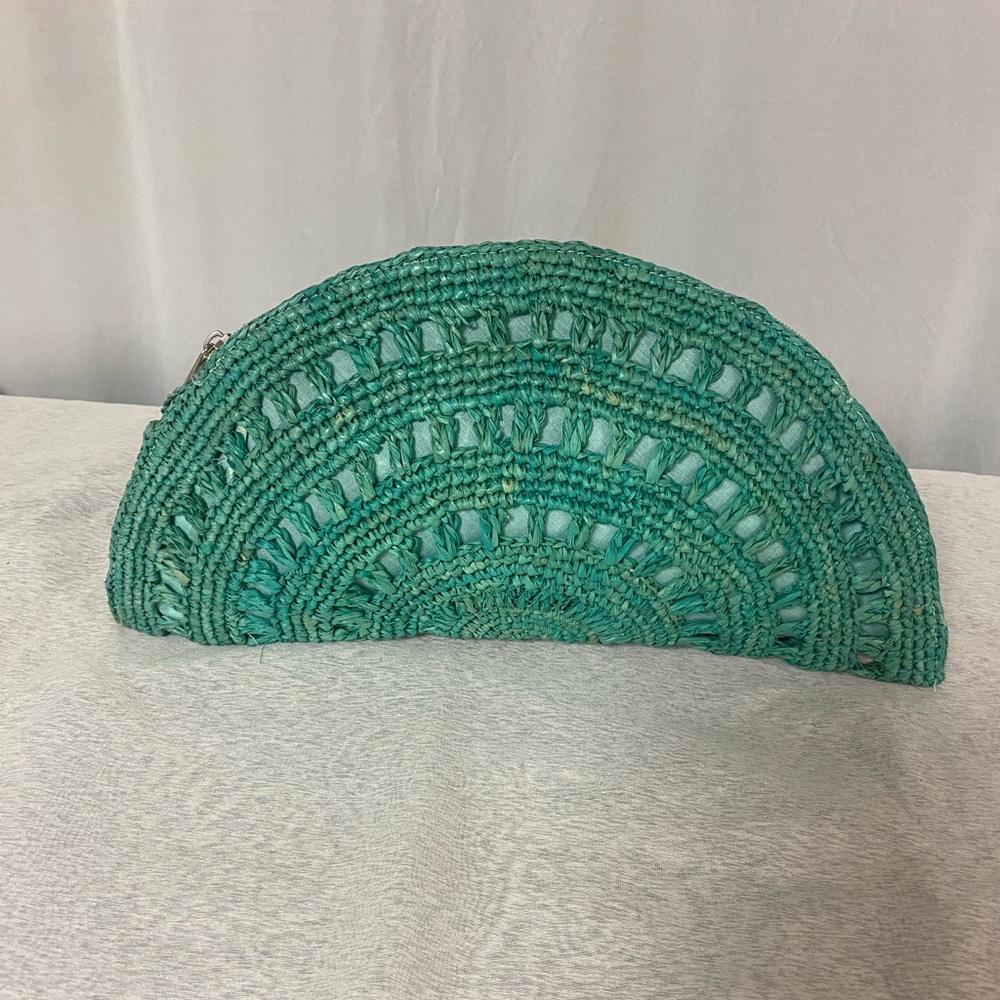 NWOT Turqouise Handcrafted Madagascar Crochet Clutch